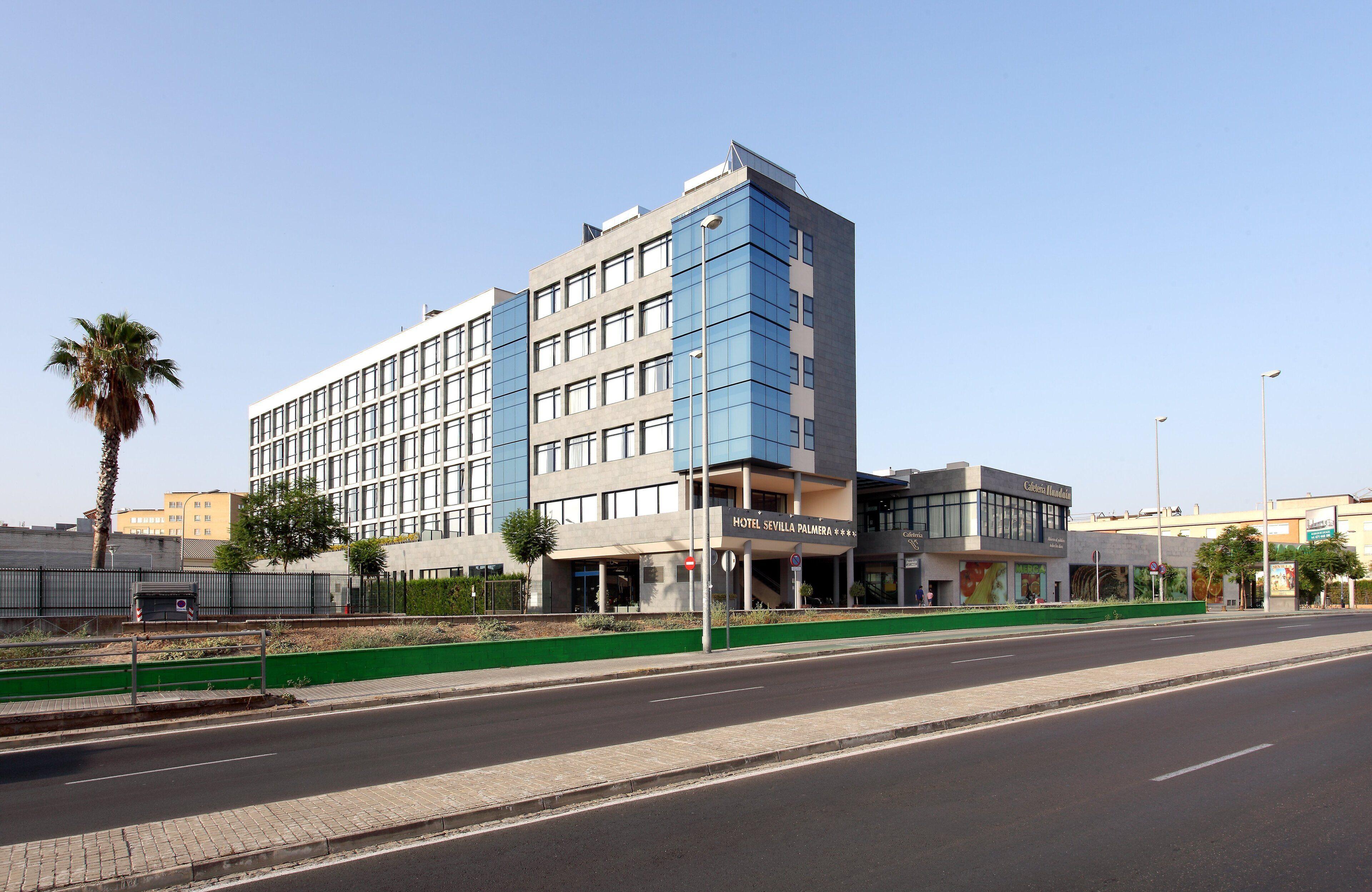 Exe Sevilla Palmera, Seville